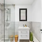 Stilvolle Mit Weitblick & Parkplatz * شيندلفينجن