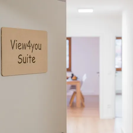 Neu: Stylische Mit Ausblick Appartement *
