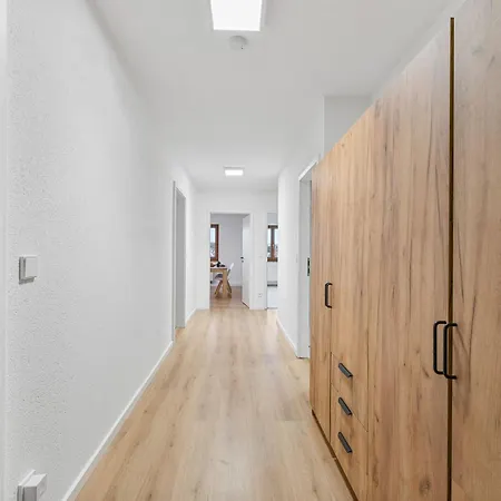 Business & Relax - Panorama - 2 Schlafzimmer - Parkplatz