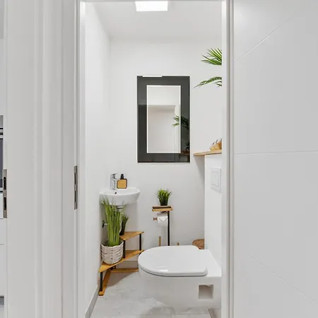 Stilvolle Mit Weitblick & Parkplatz * Sindelfingen