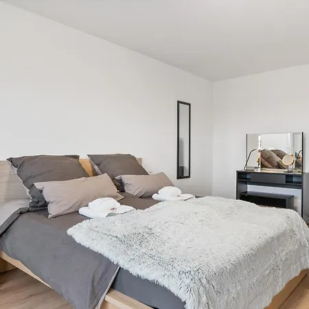 Appartement Neu: Stylische Mit Ausblick